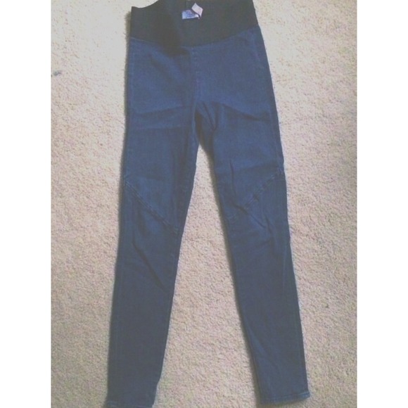 Paige Denim Pull-On Legging