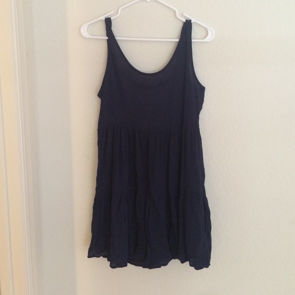 FLASH SALE ❤️ NAVY BLUE JADA