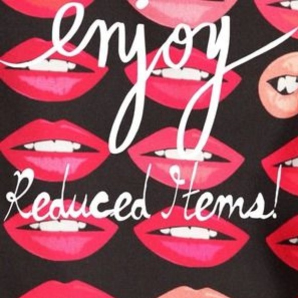 NEWLY REDUCED PRICES💄🎀