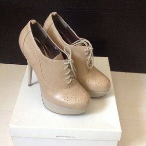 Bakers "Karolyn " Oxford bootie heels.