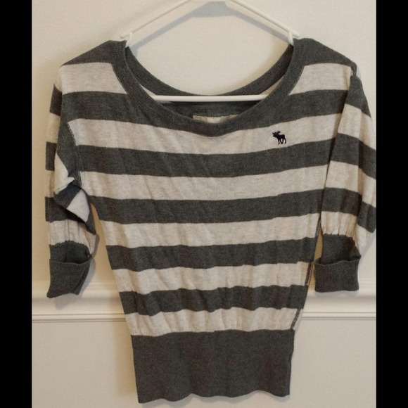 Abercrombie Scoopneck Sweater - Picture 1 of 1