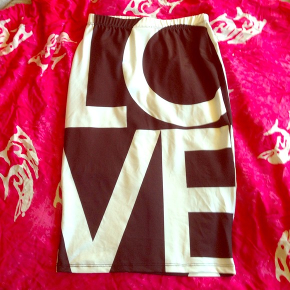 Dresses & Skirts - Love a Pencil Skirt