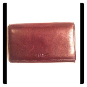 Kenneth Cole chocolate wallet