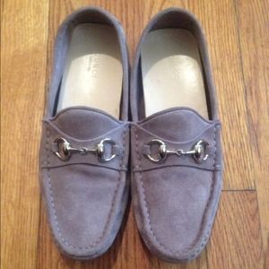 *SOLD* 100% Authentic Lavender Gucci Car Shoe