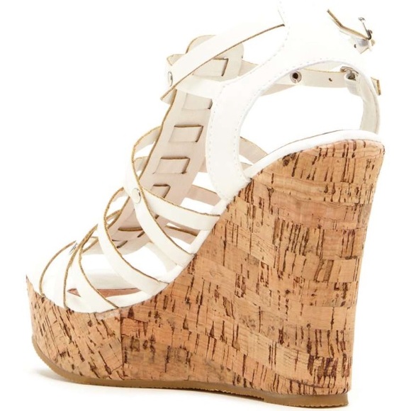 Carrini Strappy Wedge Sandal 🎉🎊🎋 Host Pick - Picture 2 of 4