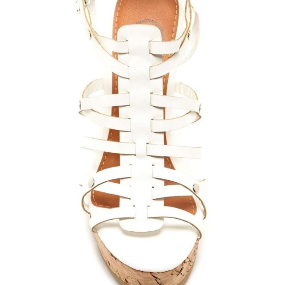 Carrini Strappy Wedge Sandal 🎉🎊🎋 Host Pick - Picture 3 of 4