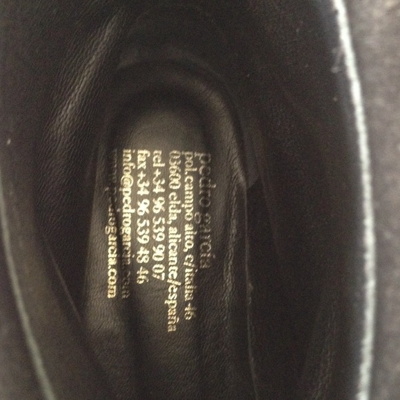 SOLD IN A BUNDLEPedro Garcia booties!!! Designer - Picture 2 of 4