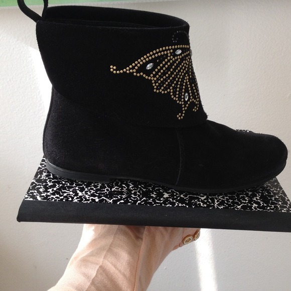 SOLD IN A BUNDLEPedro Garcia booties!!! Designer - Picture 3 of 4