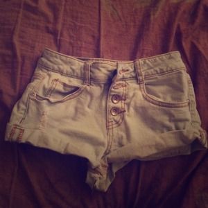 Highwaisted shorts