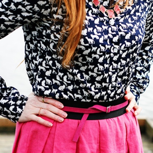 ❌Bundled❌ Cat Print Long Button Down Dress Shirt - Picture 2 of 4