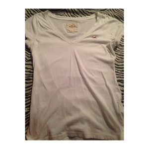 Hollister plain white v neck S