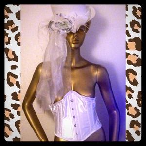 New w/tags White Satin sexy waspie/corset