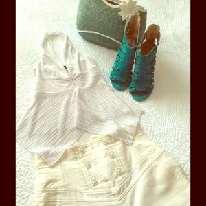 White Long Pair of Pants