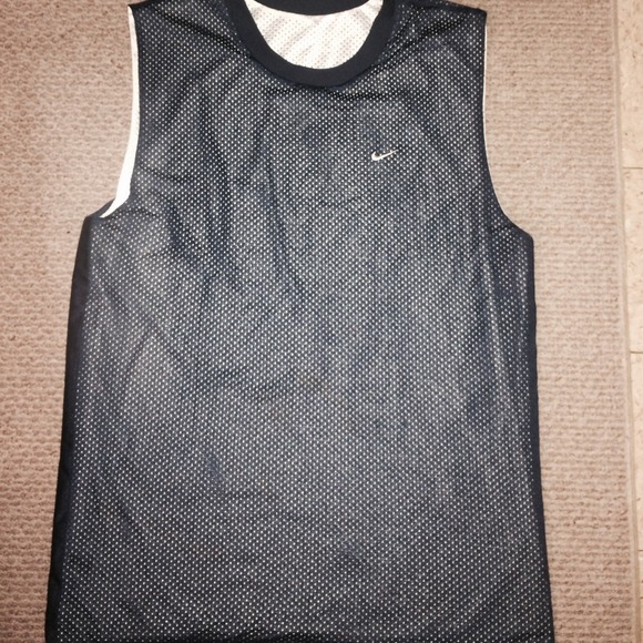 🚫SOLD Nike men's basketball jersey