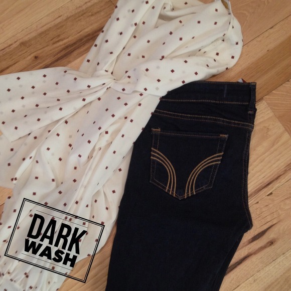 Hollister Denim - Dark Wash Skinny Jean