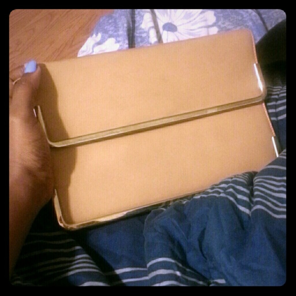 Cute clutch !