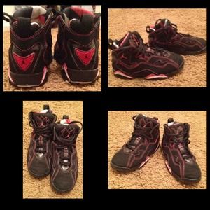 Jordan's Red and Black girls