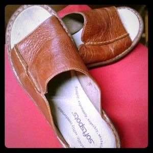 Softspots Womens Leather Slip on