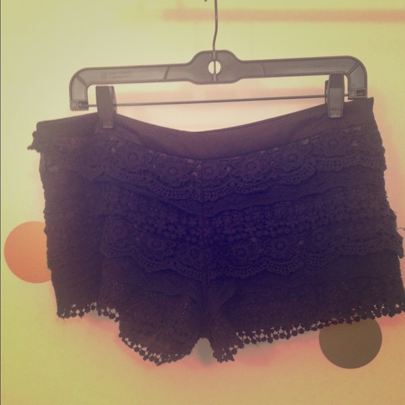 Black Lace Shorts - M