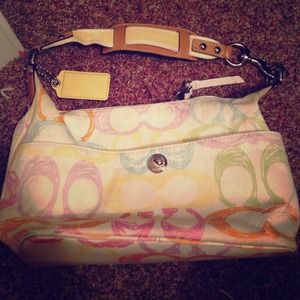 🎉🎊REDUCED authentic coach bag