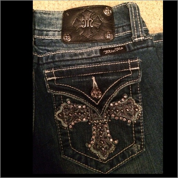 Miss Me Jeans - Picture 3 of 4