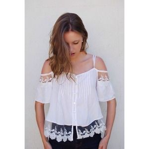 Off Shoulder Lace Crop Top