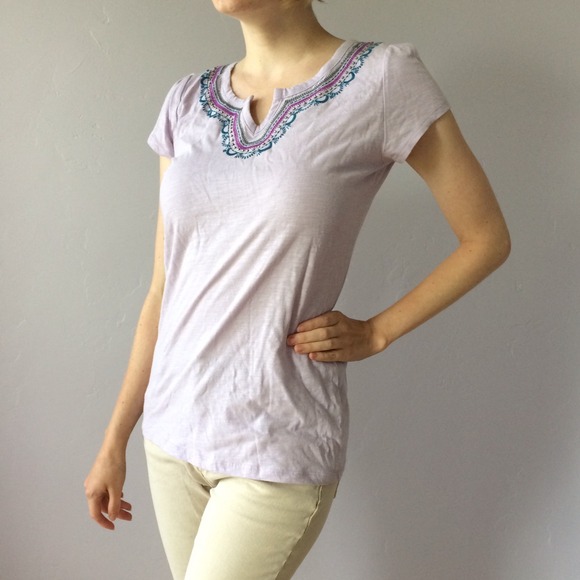 Lavender embroidered t shirt