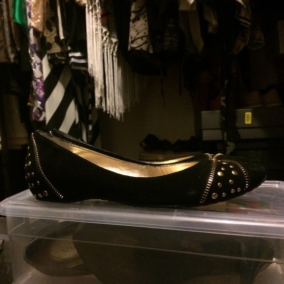 Black flats - Picture 1 of 3