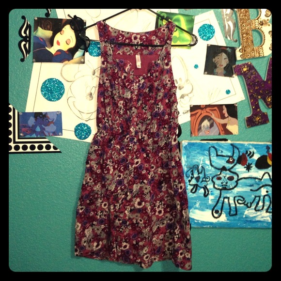 Super Cute Purple Flower Design Dress!