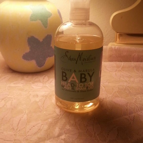 Shea Moisture Wash & Shampoo Free w/purchace