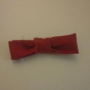 Red bow