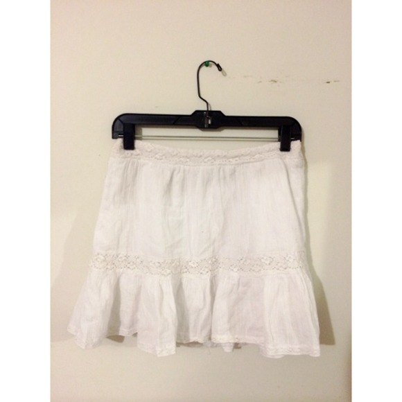 White Frilly Lace Skirt