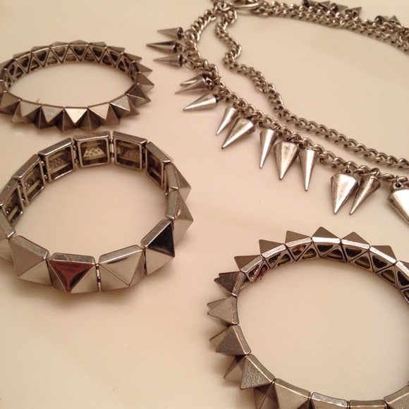 Jewelry - Rocker Chic Jewelry Bundle!!🎶💀