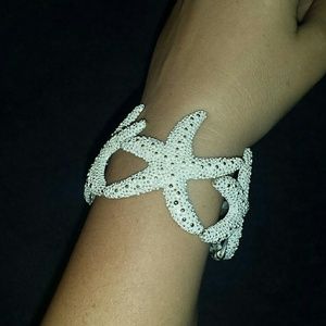 Brand new starfish bracelet