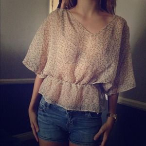 Floral print top