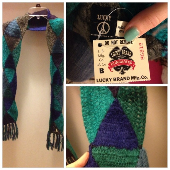 ✂️ Price cut ✂️ LUCKY BRAND blue scarf
