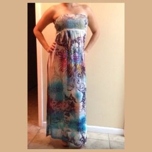 Maxi dress