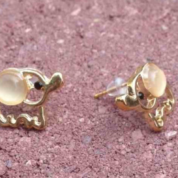 ⚠White Elephant Earrings - Picture 2 of 3