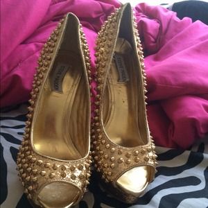 Glam me up shoe