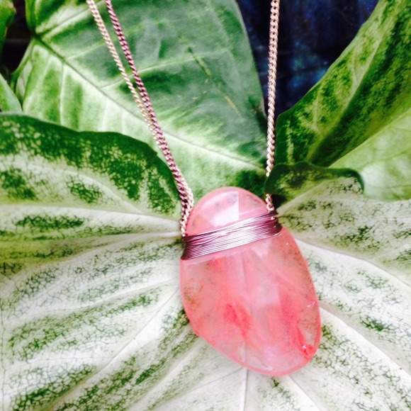 💕❤️CHERRY QUARTZ wrapped in ROSE GOLD❤️💞