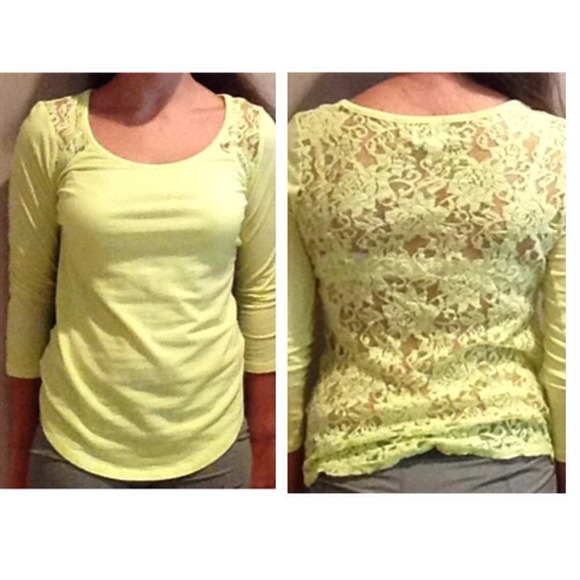 Kohls 3 quarter sleeve shirt.