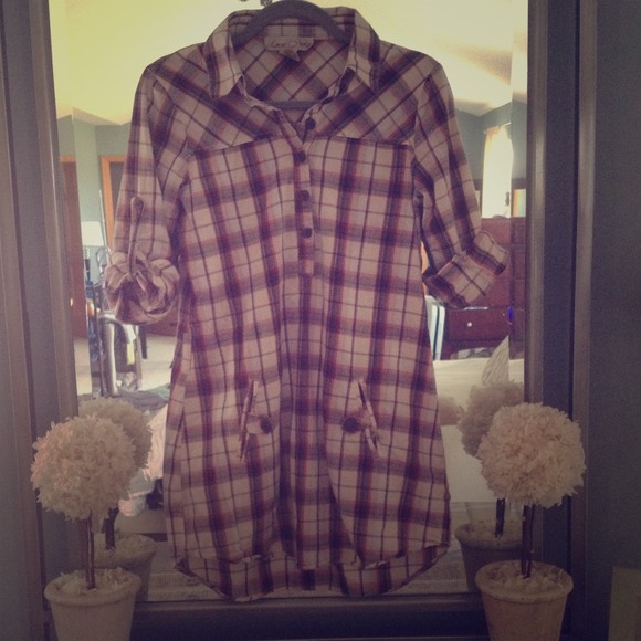 Plaid tunic dress. Light weight versatile outfit