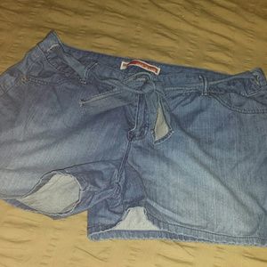 Like new denim shorts.