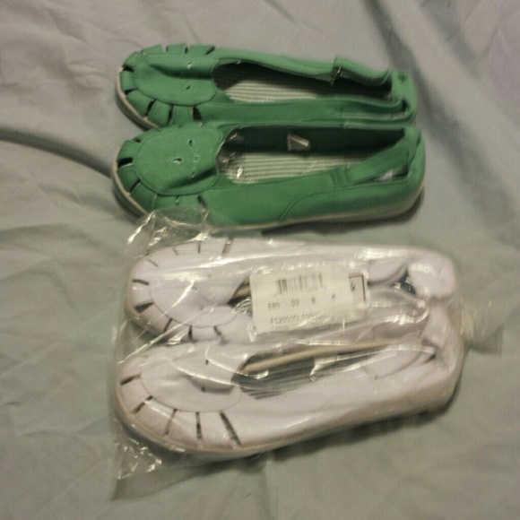 Sling back flats in jade and white, Women's