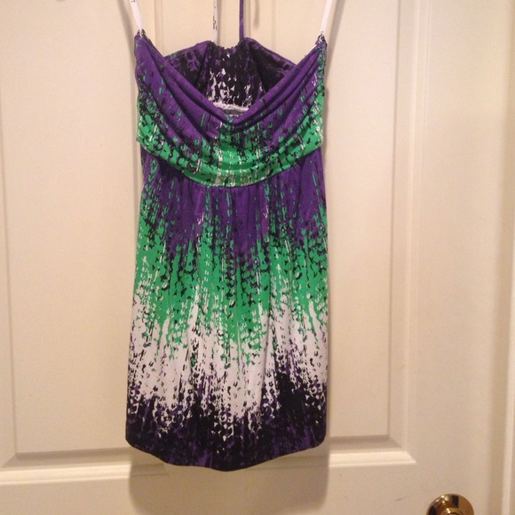 Green, white, purple, and black splattered top - Picture 2 of 2