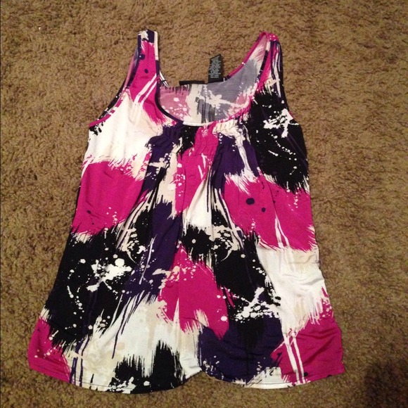 New York and company tank top