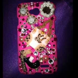 Custom case for my doll💗💗💗