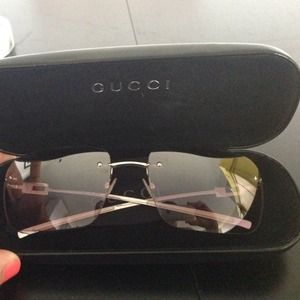 REDUCED Purple lense GUCCI sunglasses w case!