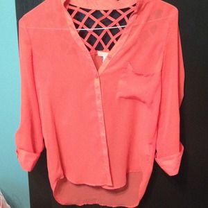 Coral top