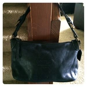 ⬇️JUST REDUCED⬇️ Coach vintage bag #D05Q-8E85